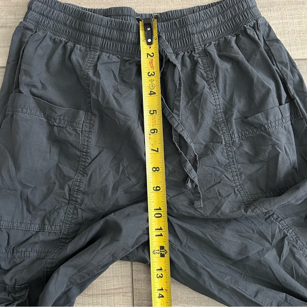 Aerie High Waisted Go For It Baggy Cargo Pants Smoked Grey XS - Picture 8 of 9